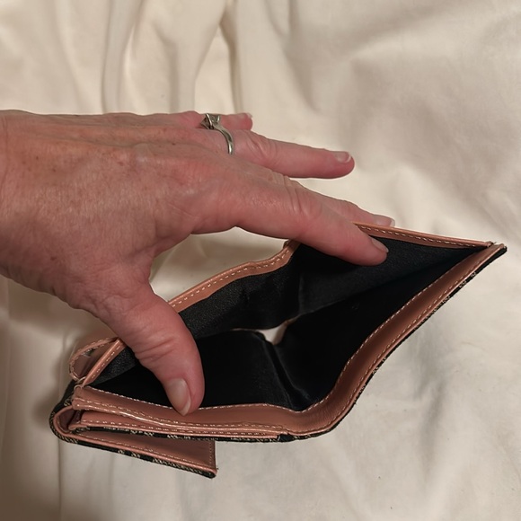 FENDI Zucca coral leather Double snap Donna wallet with card dust cover & box 💗 - Picture 9 of 12